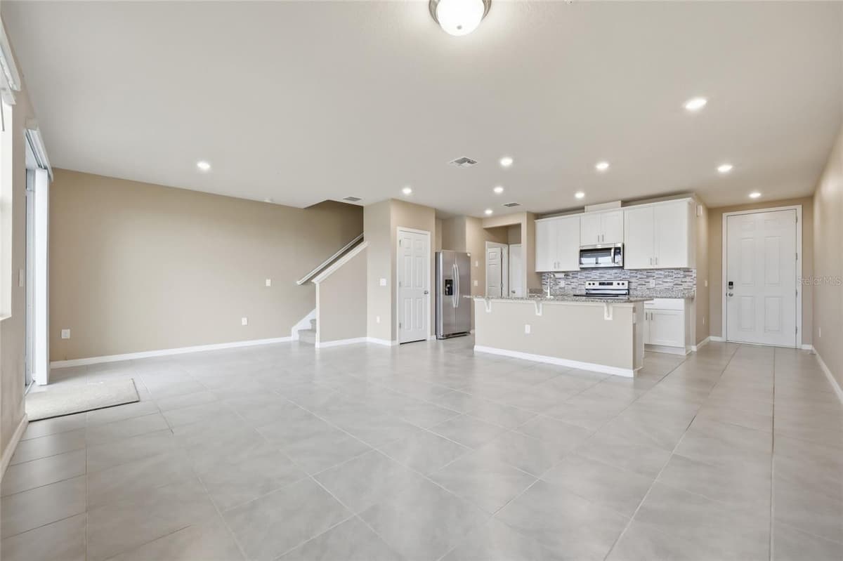 2518 SWEET VIBURNUM WAY — photo 8 of 35