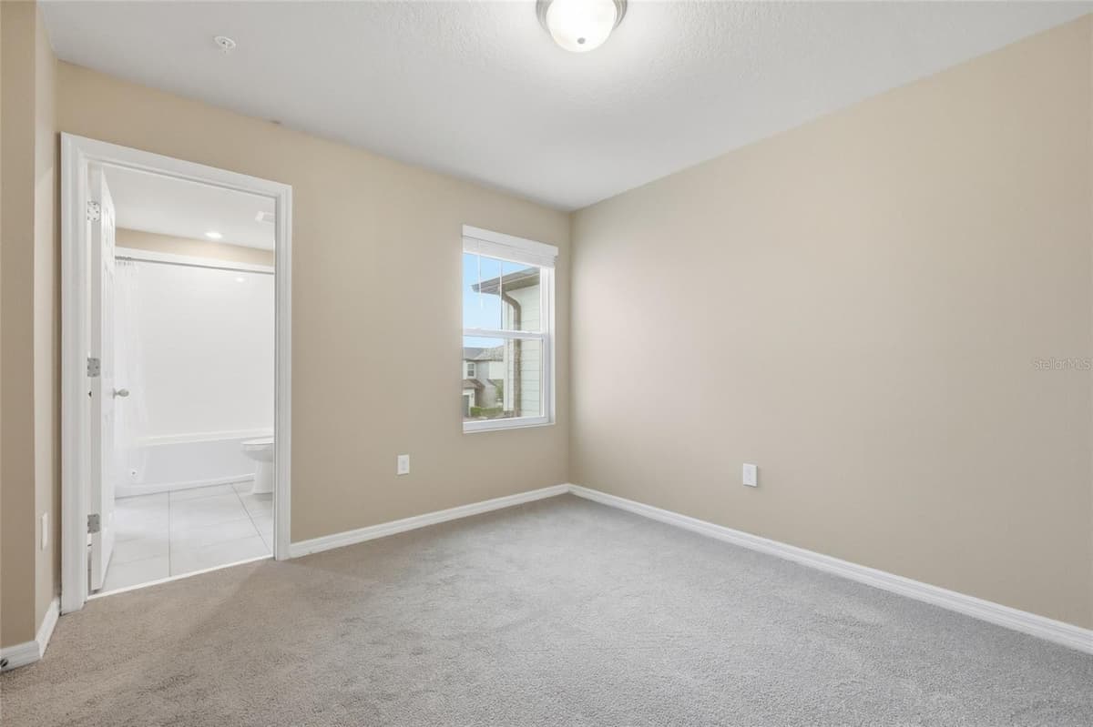 2518 SWEET VIBURNUM WAY — photo 19 of 35