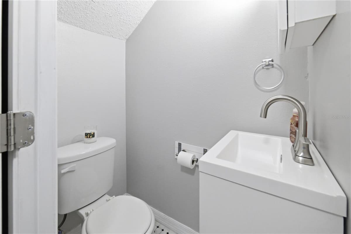 12414 TOUCHTON DRIVE — photo 19 of 26