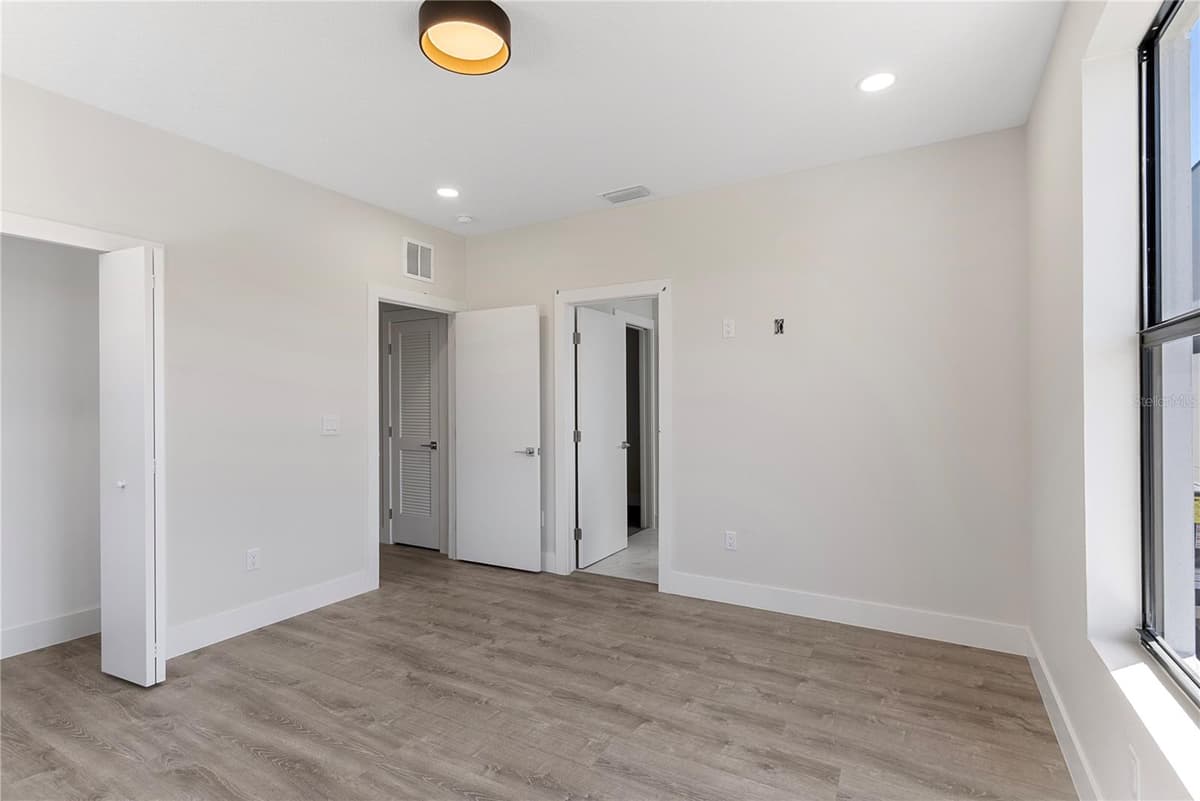 8456 MODANO PLACE — photo 15 of 32