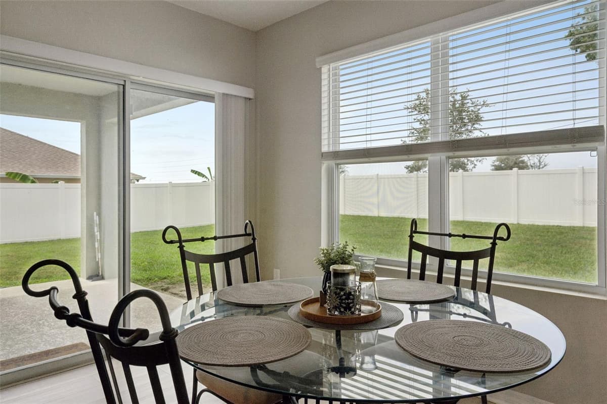 1869 SUNSET RIDGE DRIVE — photo 11 of 36