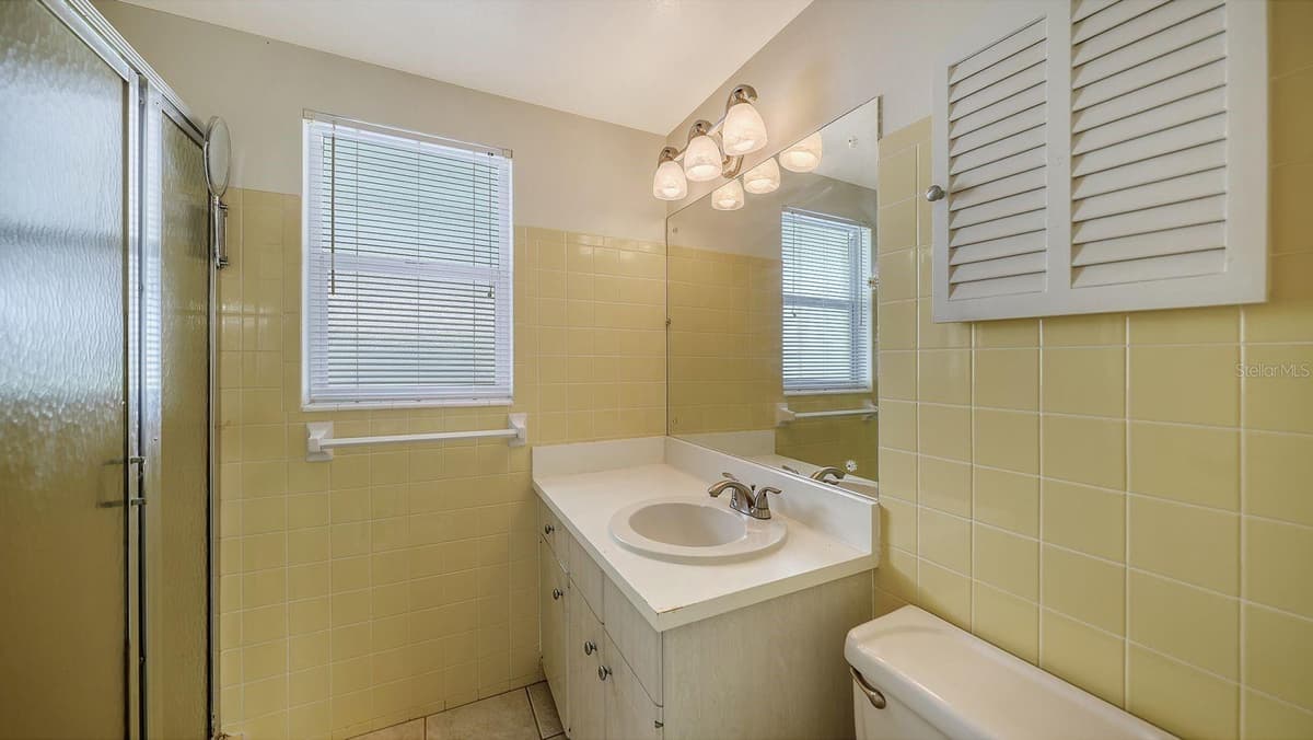 1523 LAKESIDE DRIVE — photo 22 of 44