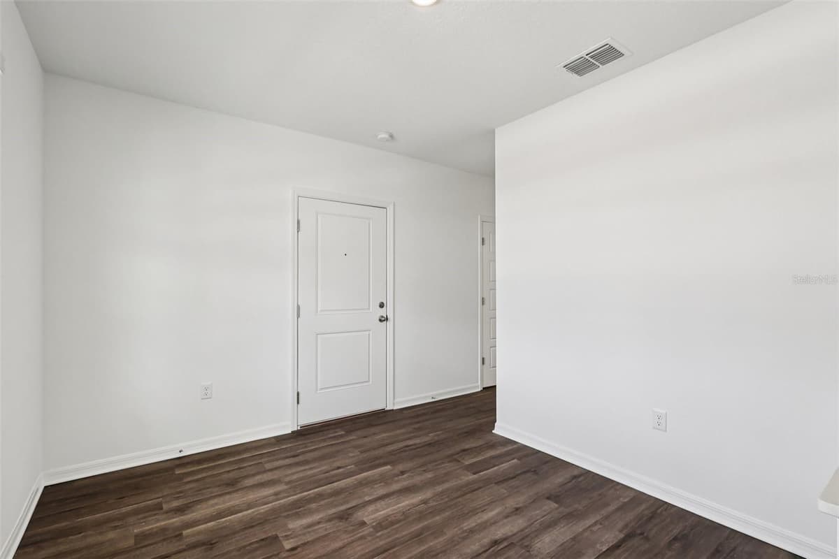 3990 LIMEKLIN FALLS LOOP — photo 15 of 32