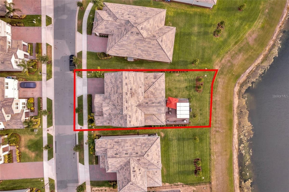 9566 BOLERO ROAD — photo 6 of 50