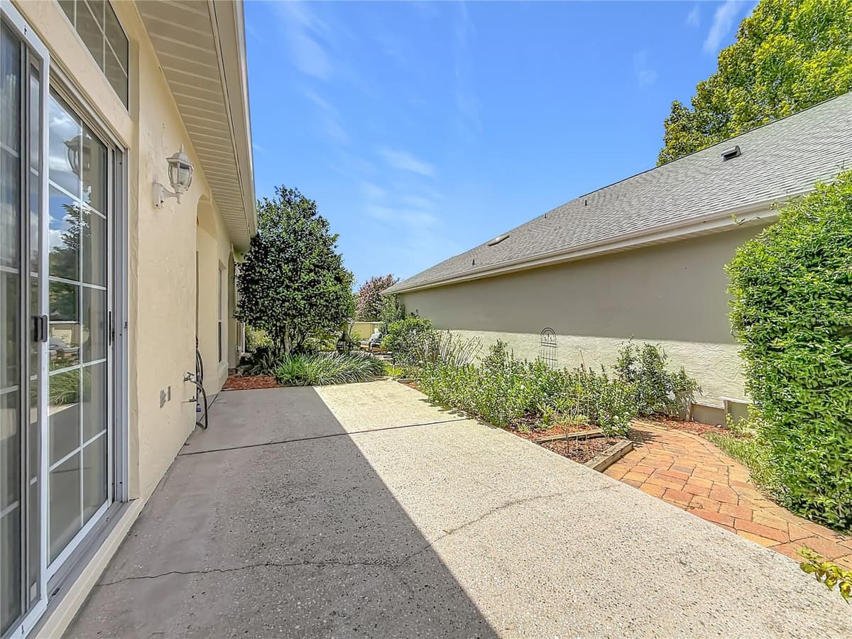 3008 41ST PLACE — photo 39 of 49