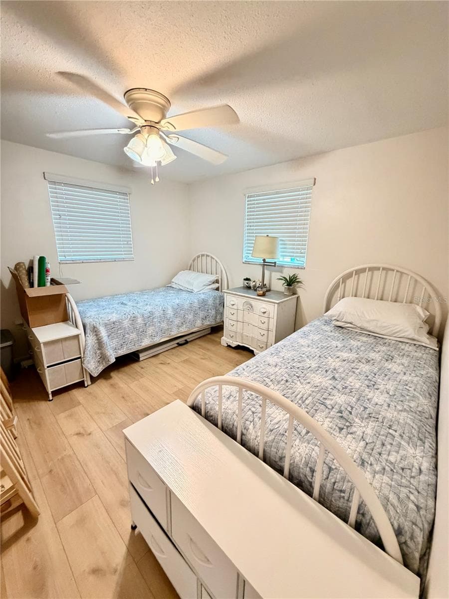 1322 PINELLAS AVENUE — photo 15 of 18