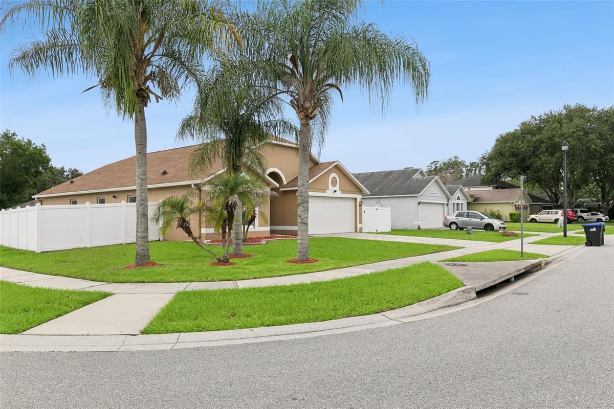 14426 LAKE PRICE DRIVE — photo 35 of 36