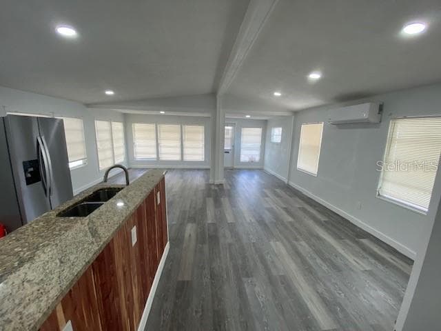 4851 GANDY BOULEVARD — photo 4 of 21