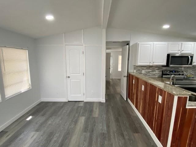 4851 GANDY BOULEVARD — photo 6 of 21
