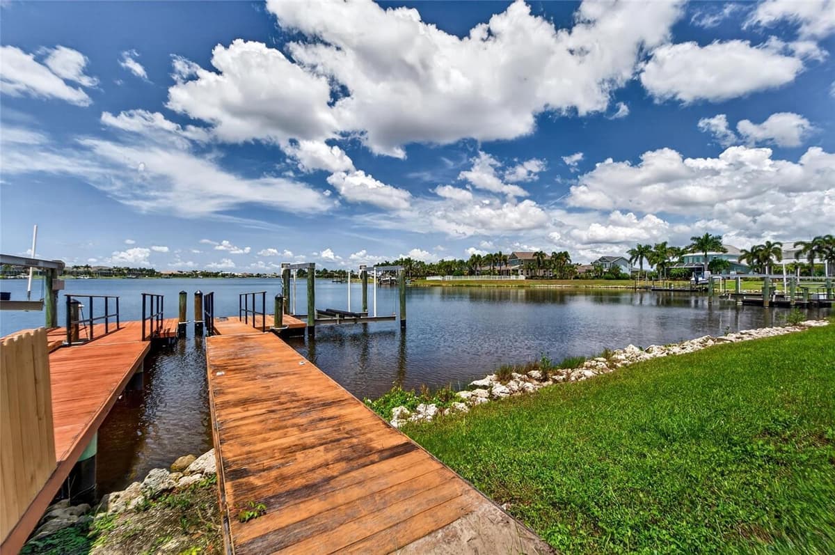 429 MANNS HARBOR DRIVE — photo 79 of 100