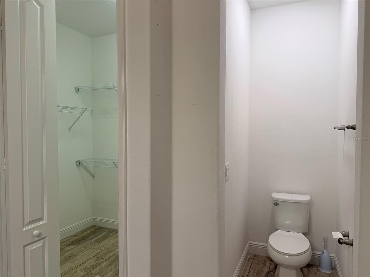 8429 AUBURN RISE COURT — photo 15 of 30