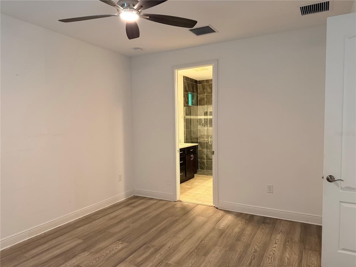 8429 AUBURN RISE COURT — photo 14 of 30