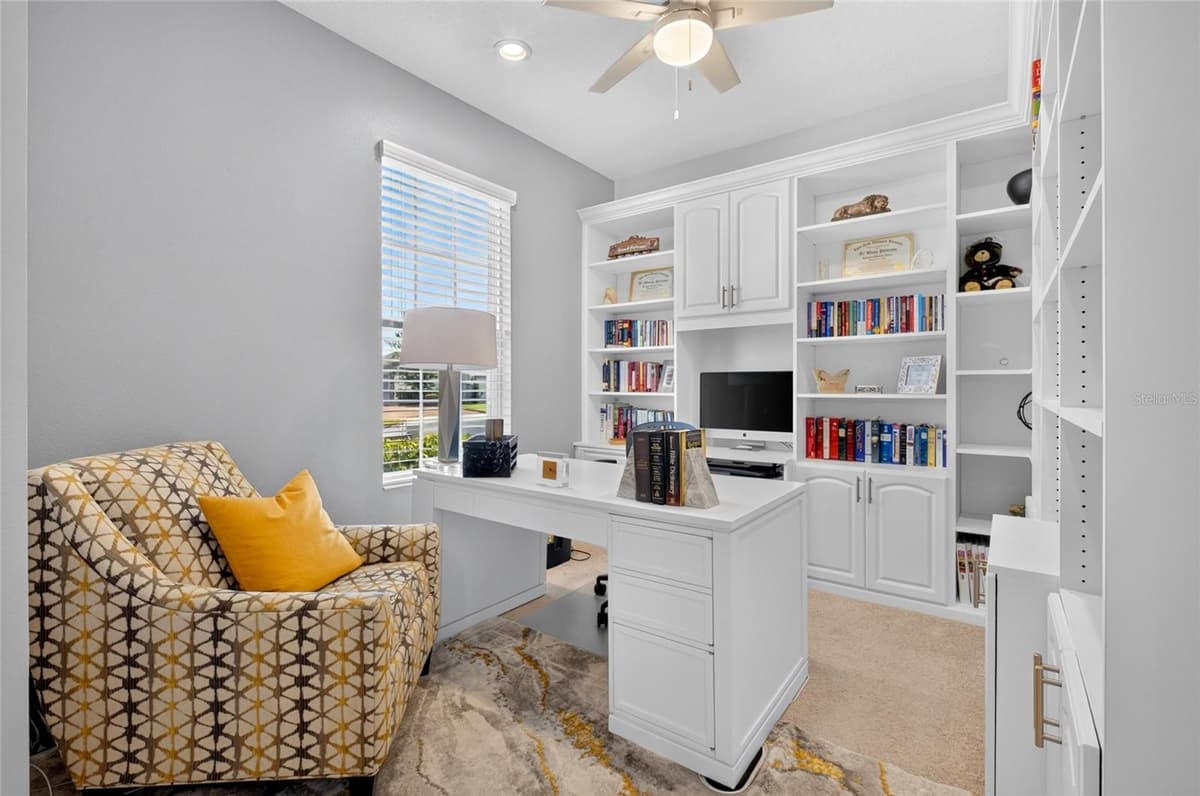 1325 BLARNEY STREET — photo 10 of 61