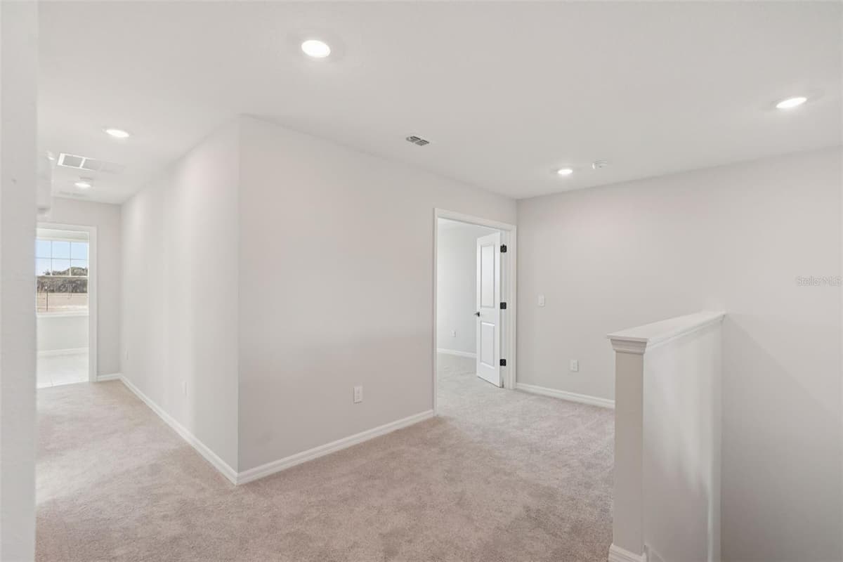 2902 CITRUS GROVE STREET — photo 11 of 22