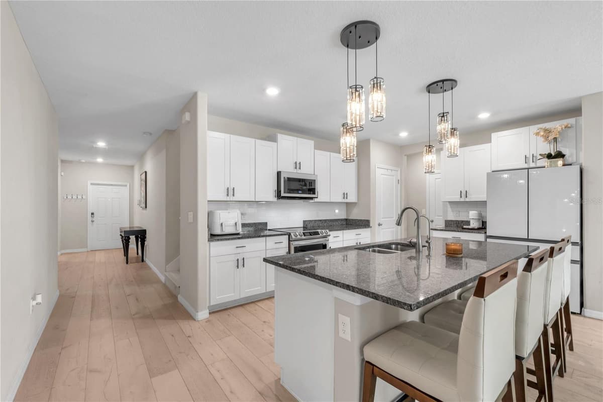1911 FAN ALOE WAY — photo 13 of 44