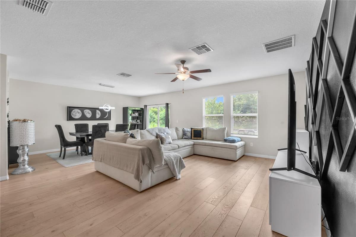 1911 FAN ALOE WAY — photo 12 of 44