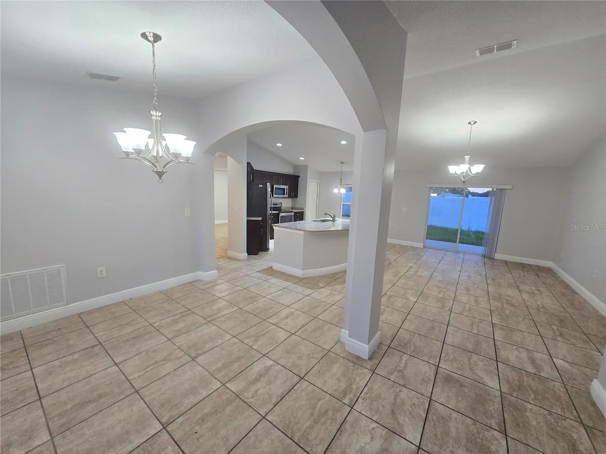 356 GARDENIA COURT — photo 5 of 18