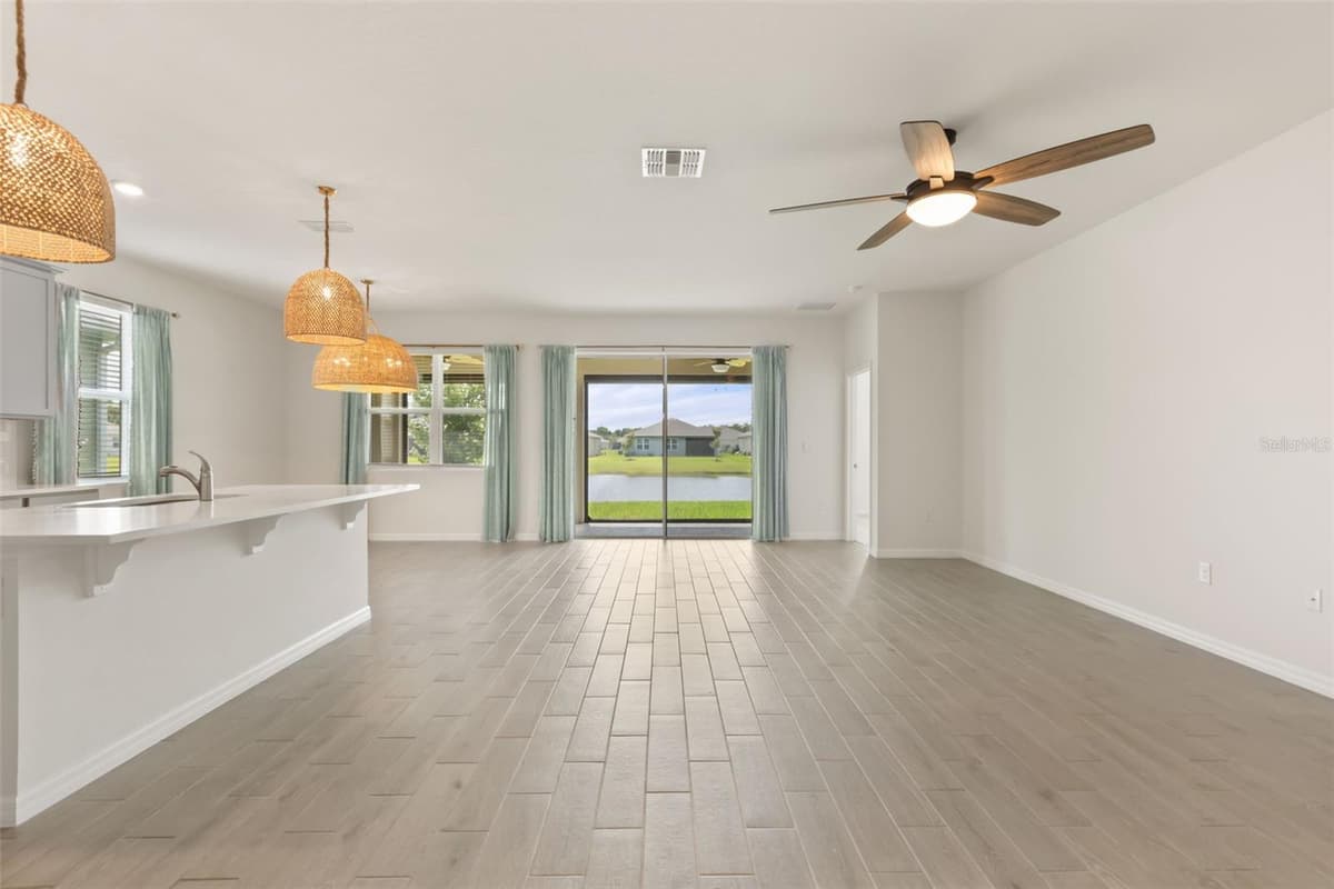 1545 DELPHI WAY — photo 3 of 32