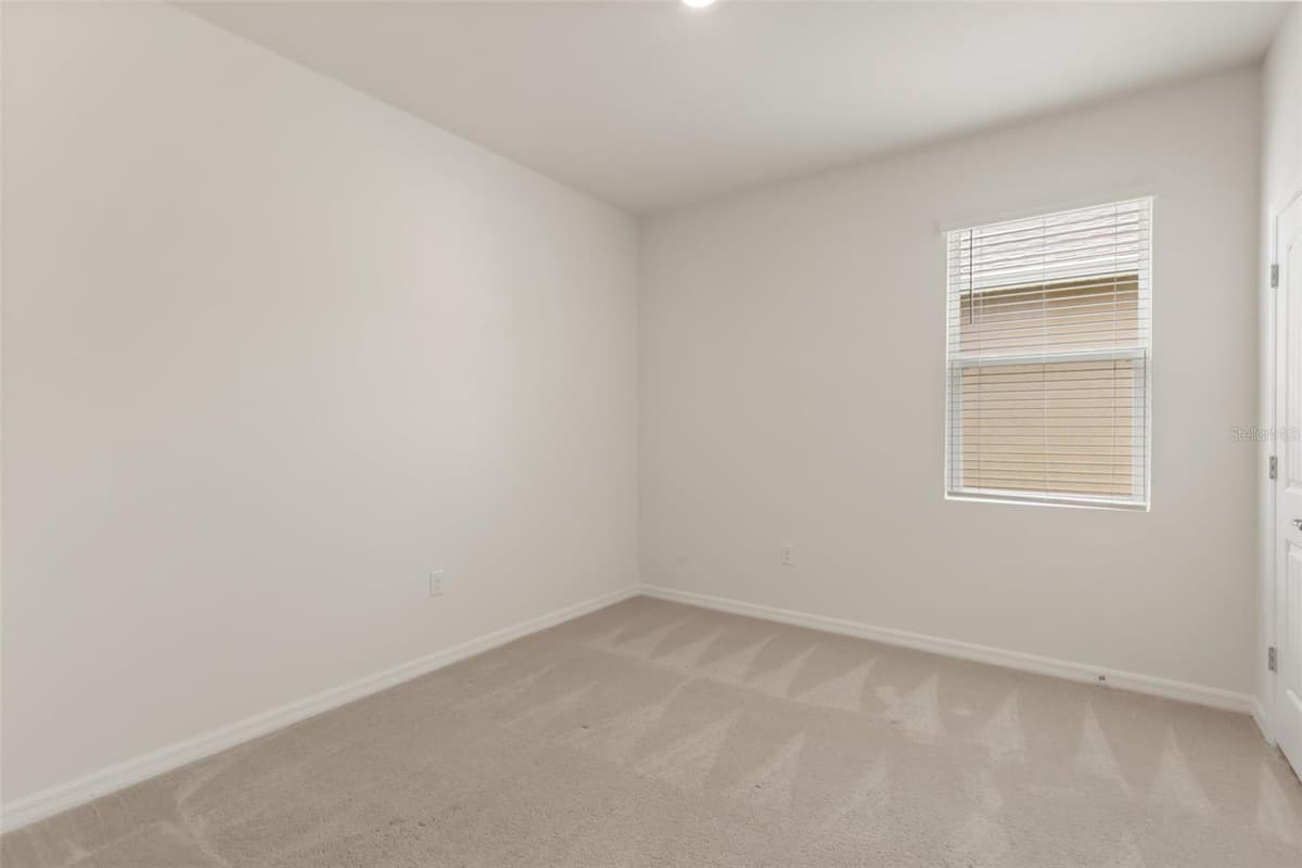 1545 DELPHI WAY — photo 9 of 32
