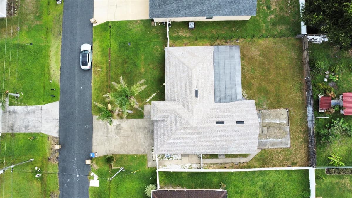 305 CORNWALLIS COURT — photo 18 of 20