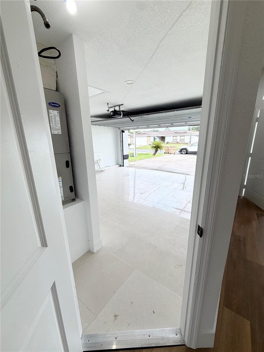 305 CORNWALLIS COURT — photo 16 of 20