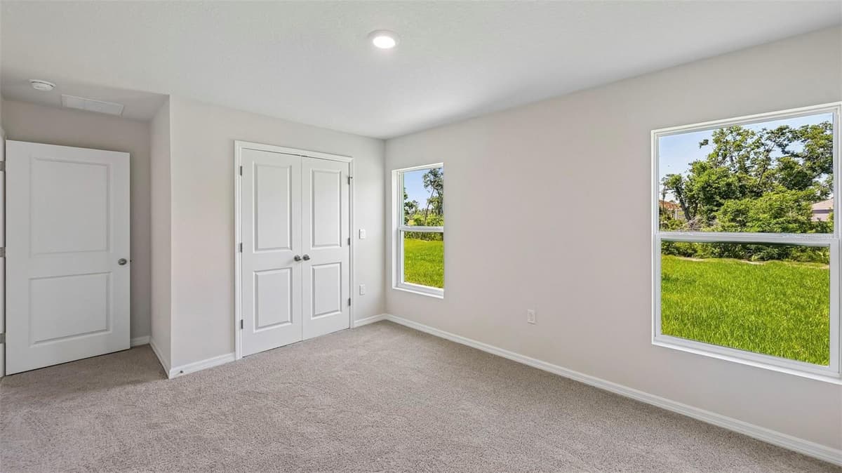 1142 BOURBON AVENUE — photo 13 of 38