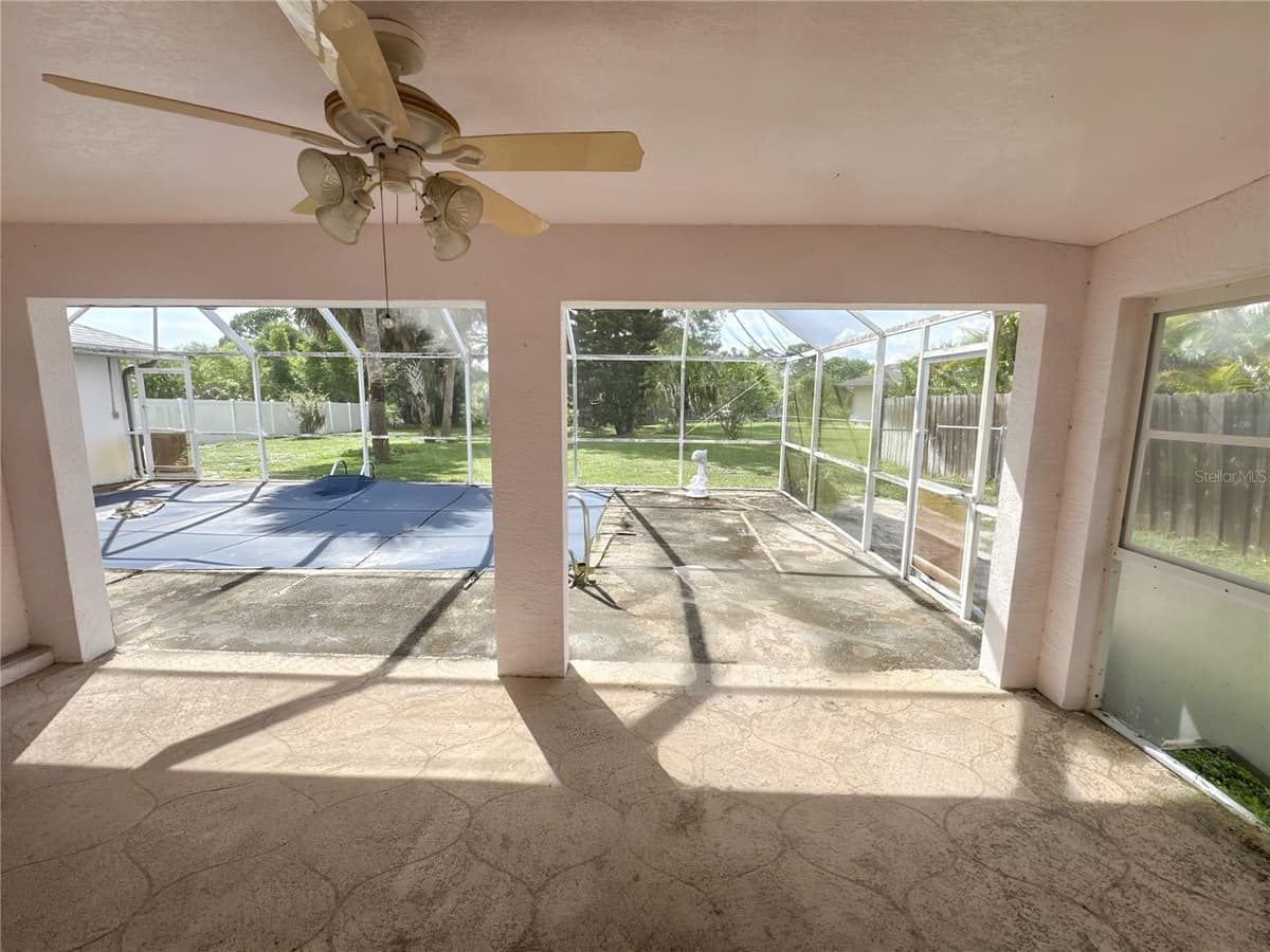 5431 CRANBERRY BOULEVARD — photo 12 of 19