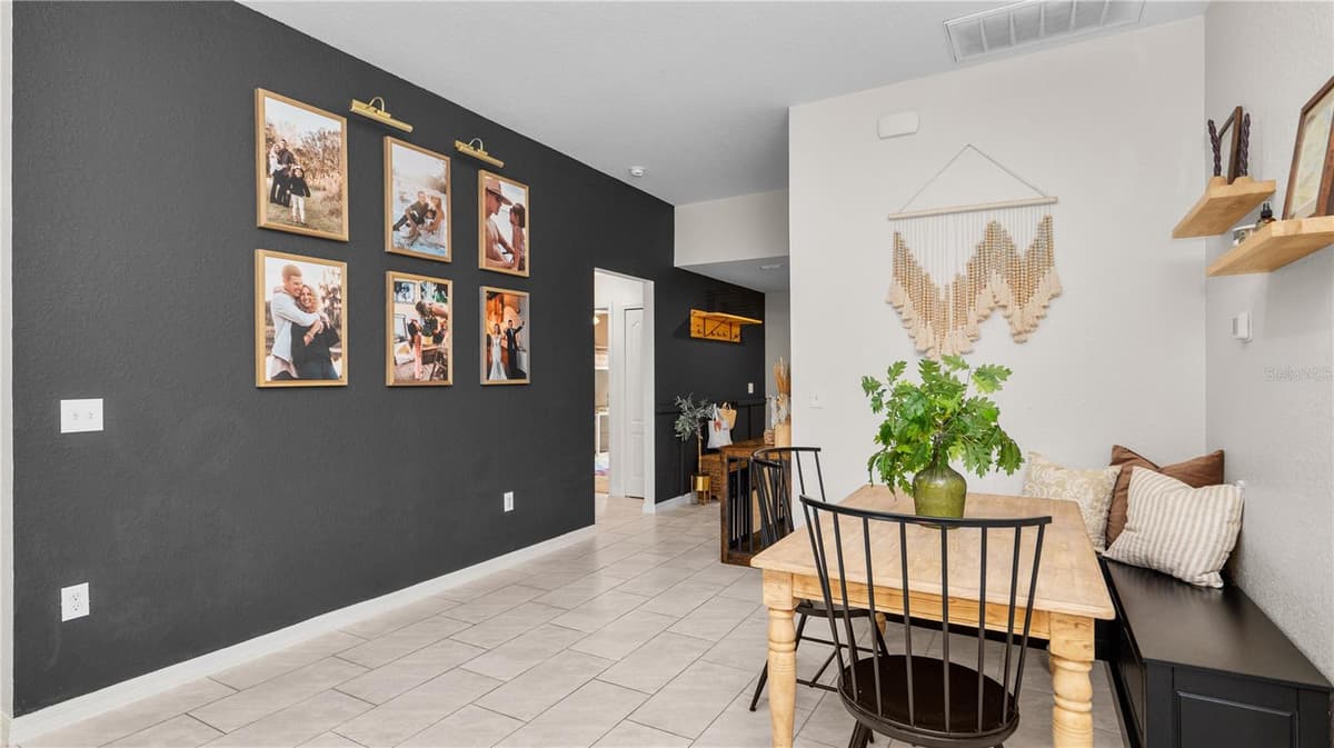 4791 DRAKE AVENUE — photo 7 of 39