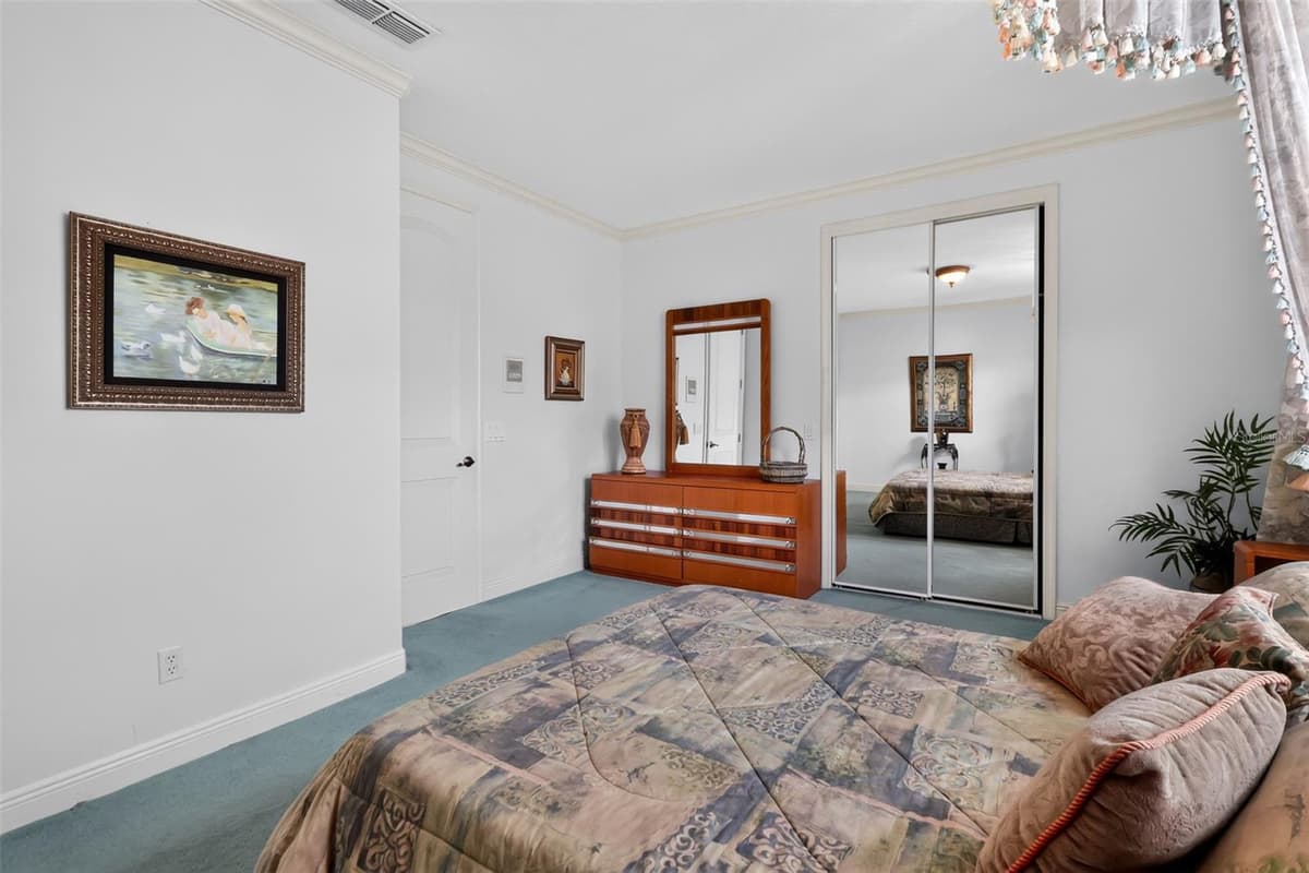 7957 PARK PLACE — photo 42 of 60