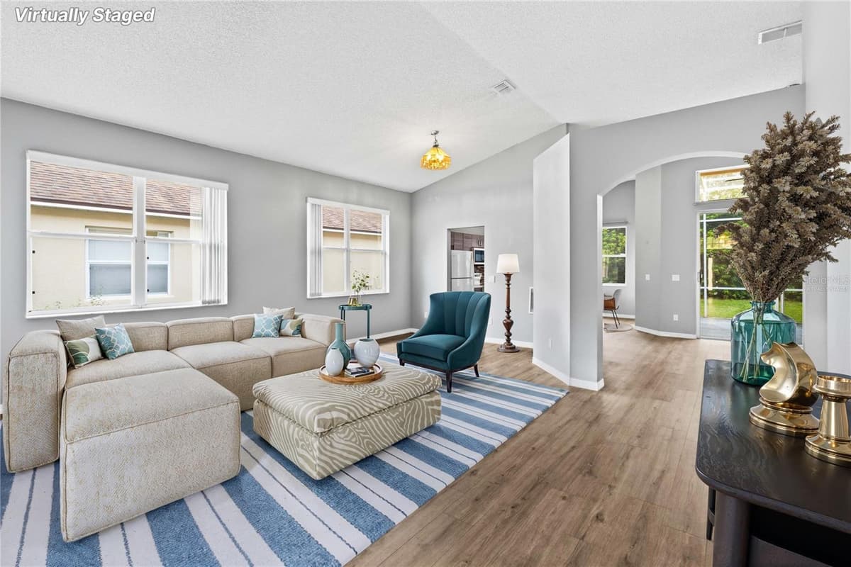 2412 RUNYON CIRCLE — photo 5 of 43