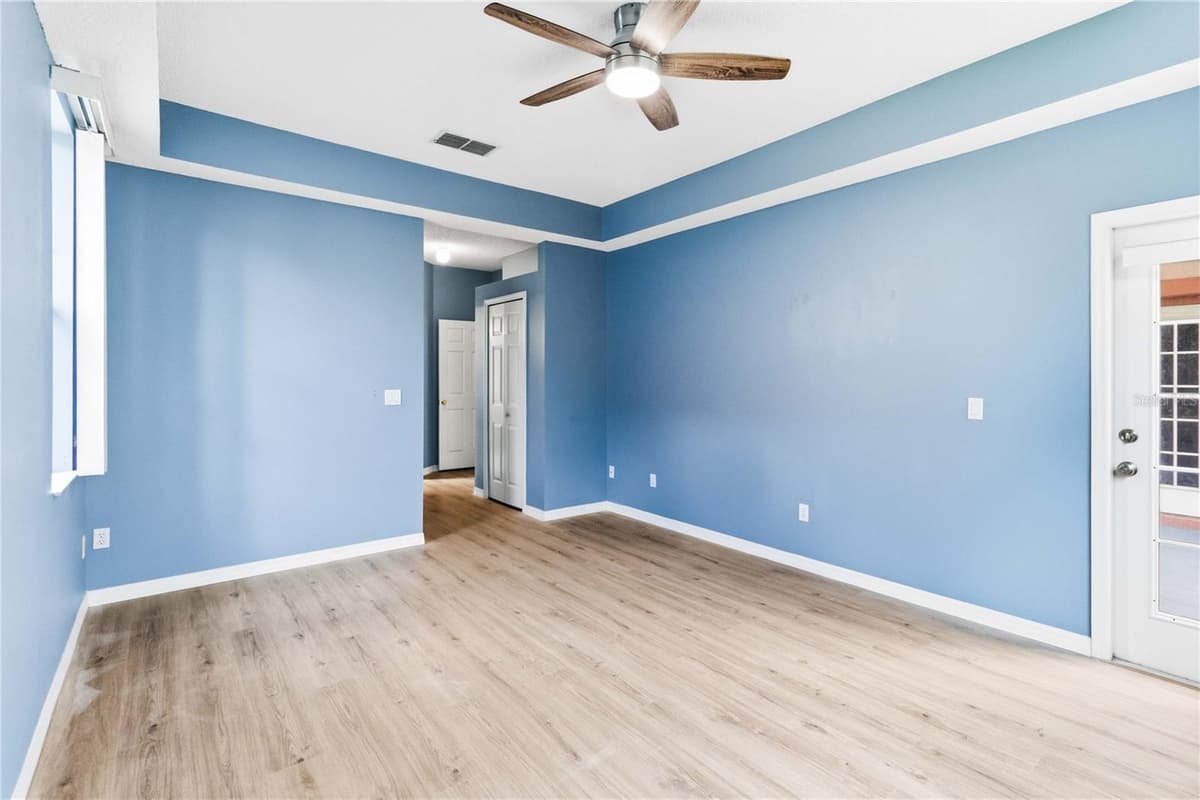 2412 RUNYON CIRCLE — photo 19 of 43