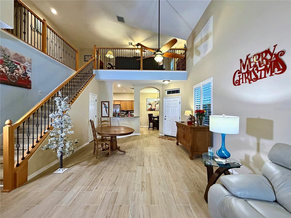 8240 ACADIAN LANE — photo 21 of 43