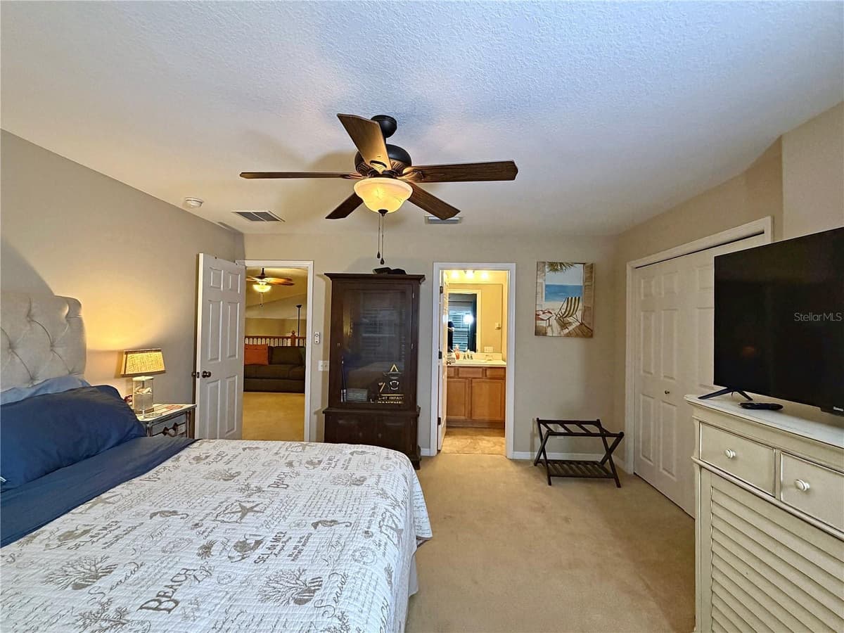8240 ACADIAN LANE — photo 30 of 43