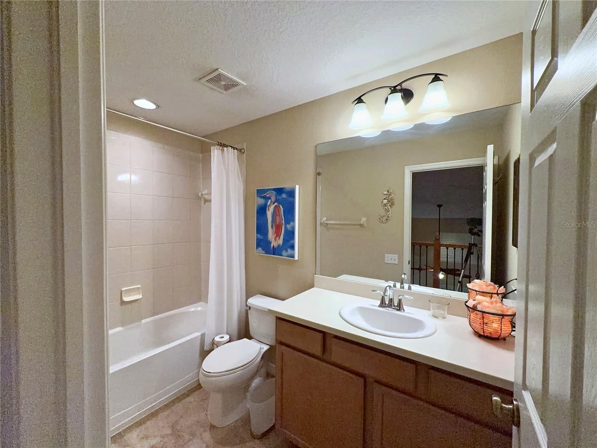 8240 ACADIAN LANE — photo 33 of 43