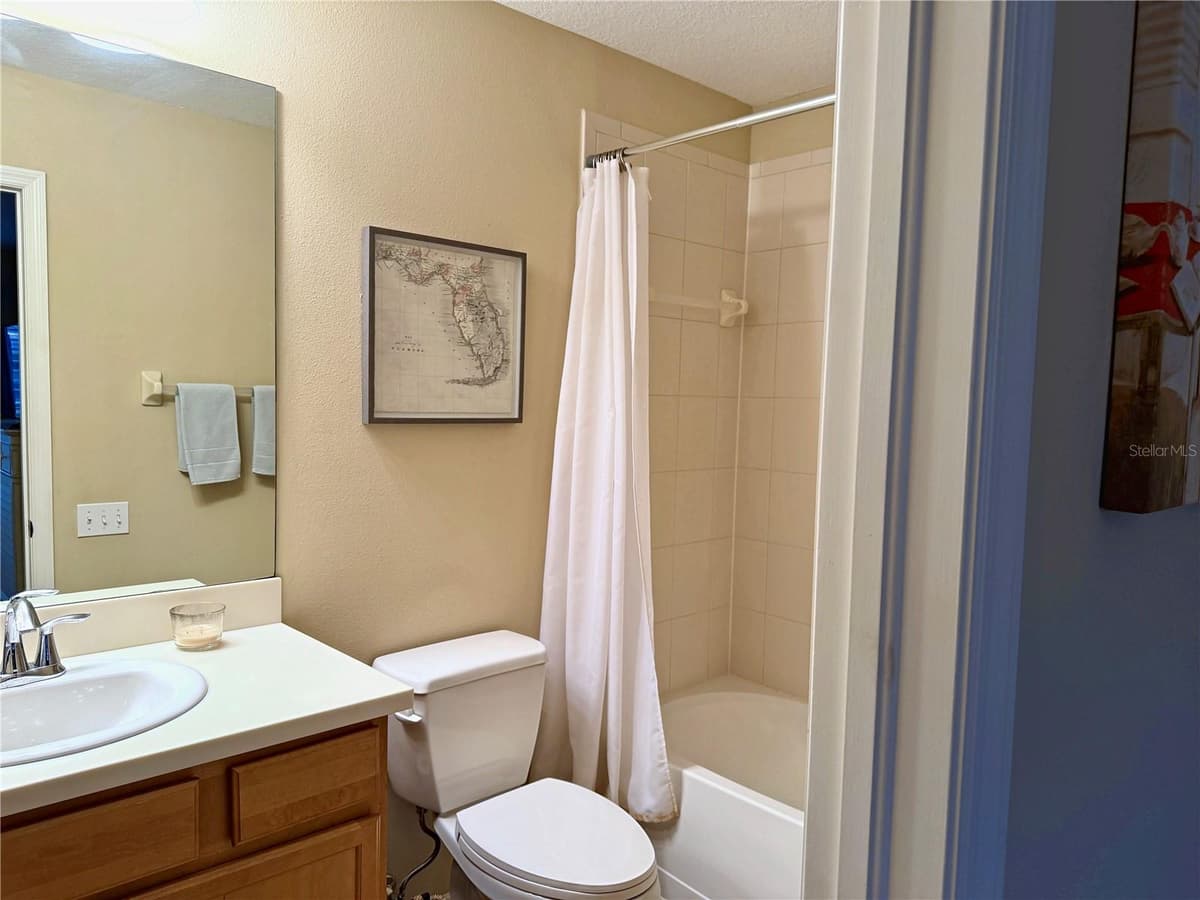 8240 ACADIAN LANE — photo 32 of 43