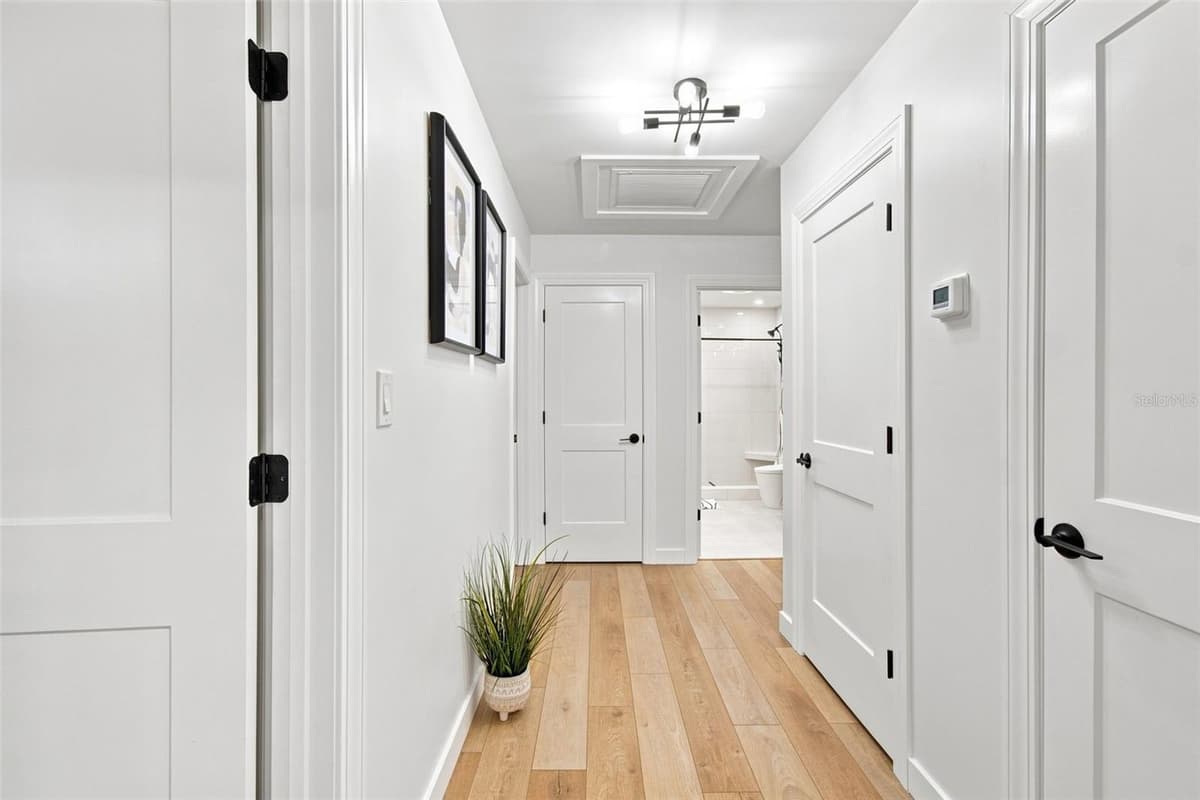 3745 1ST AVENUE — photo 34 of 94