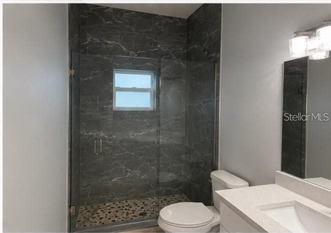 617 HOLMES AVENUE — photo 8 of 9