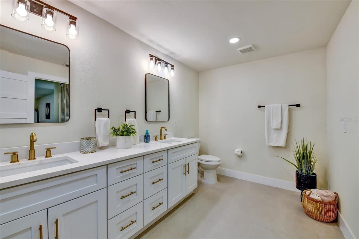 207 DUNBRIDGE DRIVE — photo 19 of 40