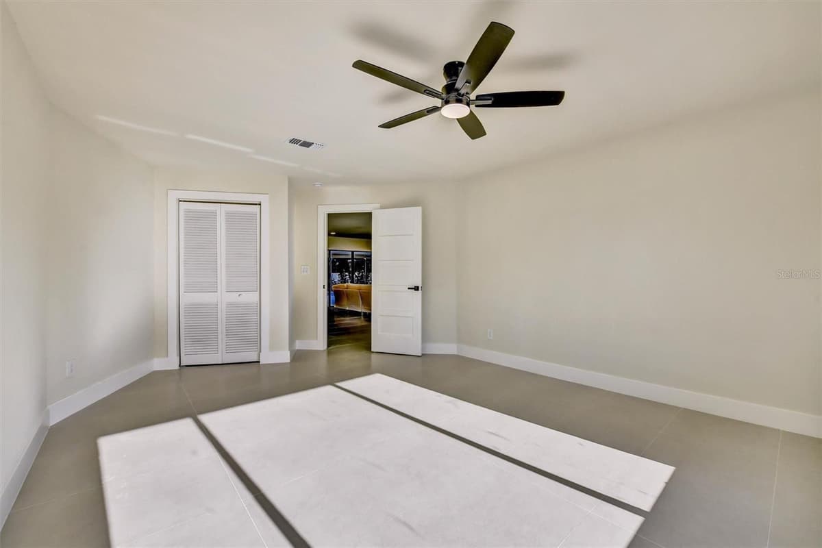 207 DUNBRIDGE DRIVE — photo 35 of 40