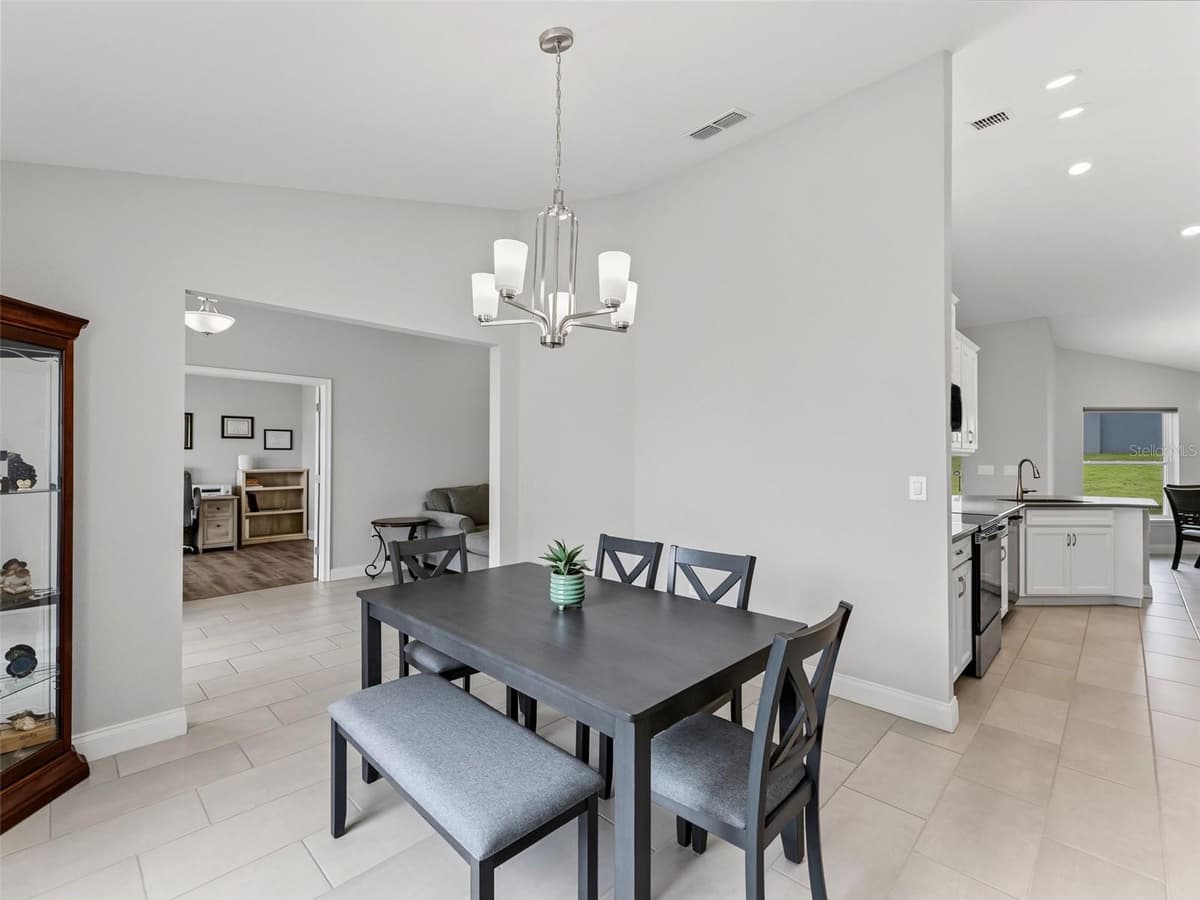 3302 PEARLY DRIVE — photo 19 of 54