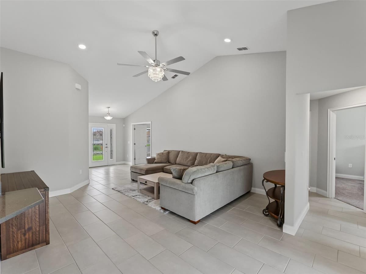 3302 PEARLY DRIVE — photo 28 of 54