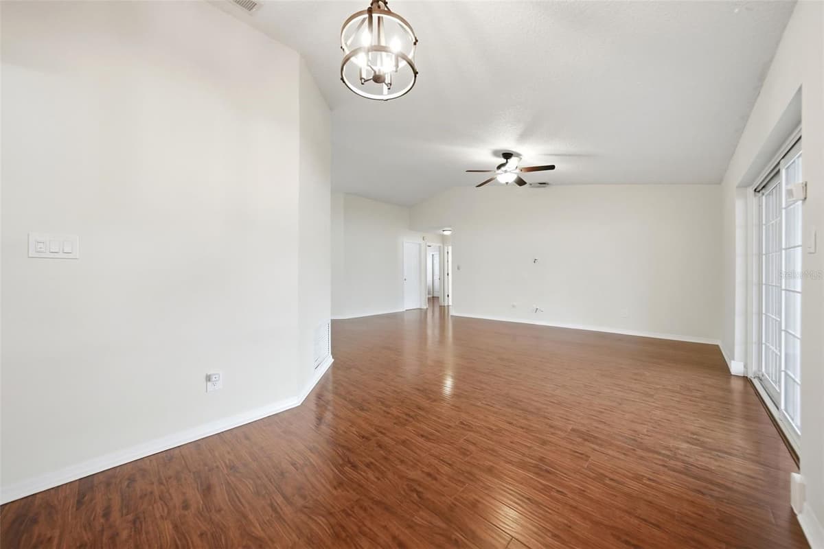 1003 WHEELER PLACE — photo 9 of 30