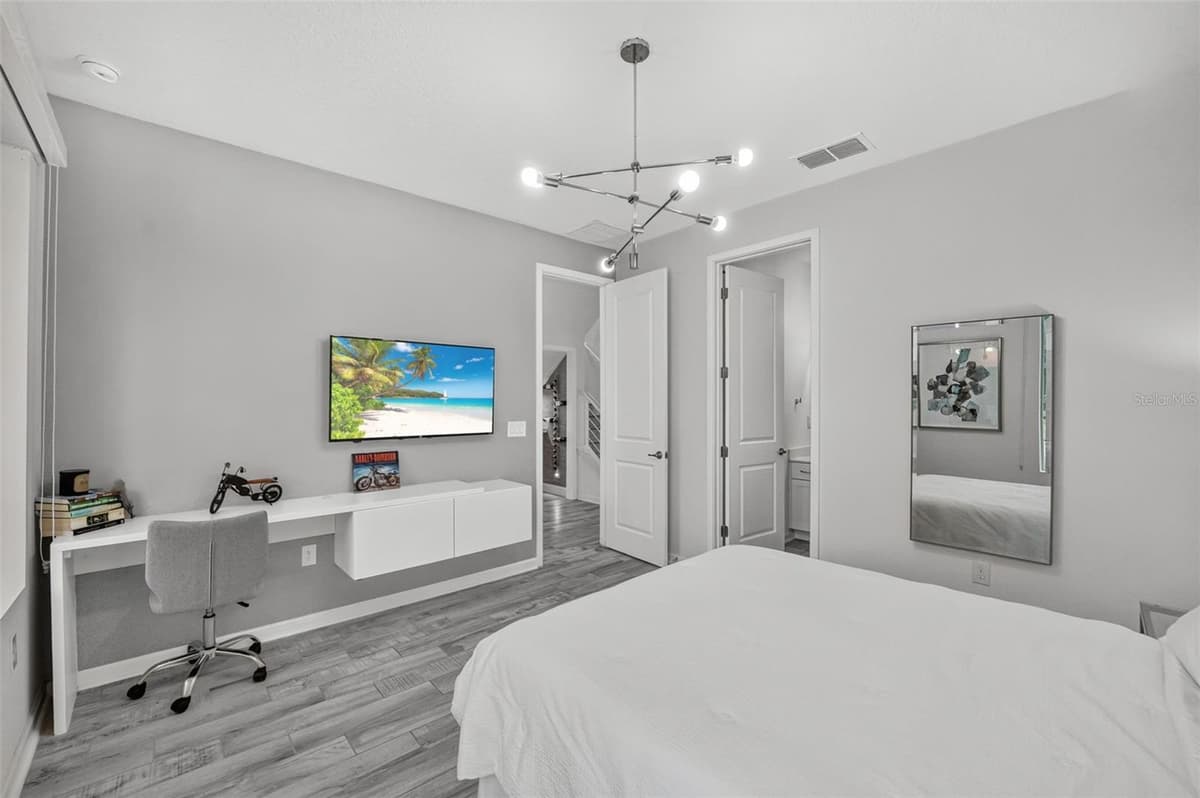 2667 CALISTOGA AVENUE — photo 41 of 83