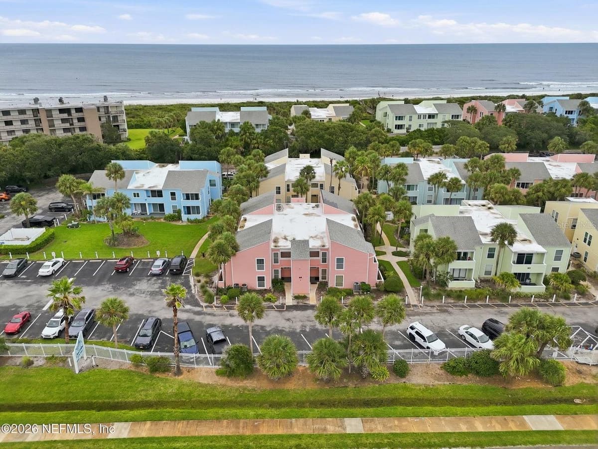 6300 A1A — photo 2 of 50