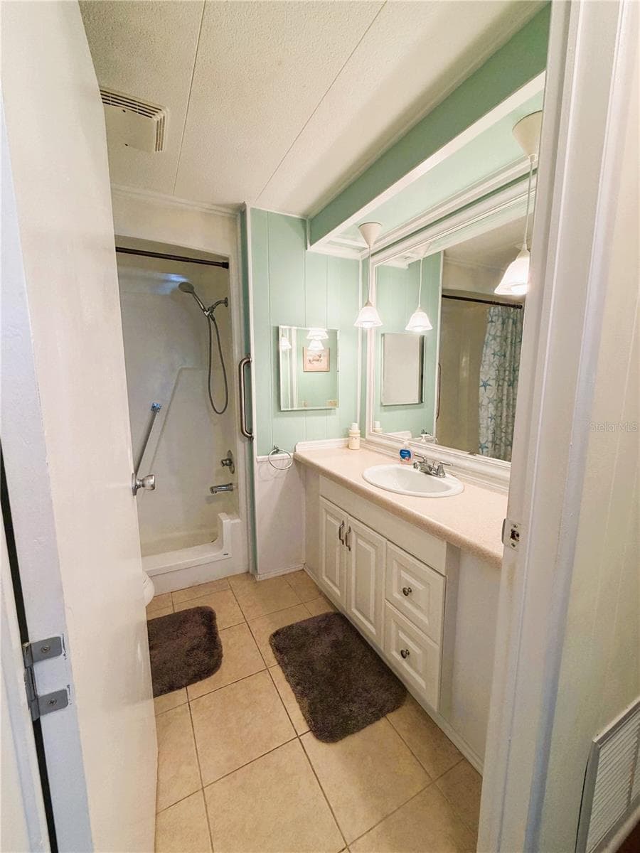 139 ASPEN CIRCLE — photo 19 of 42