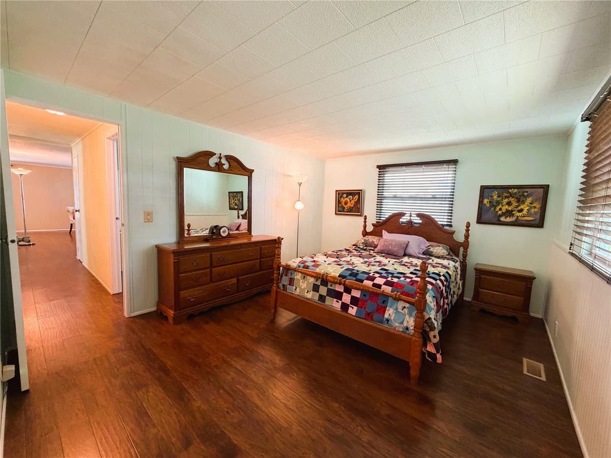 139 ASPEN CIRCLE — photo 27 of 42