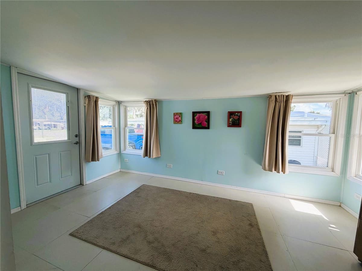 139 ASPEN CIRCLE — photo 16 of 42