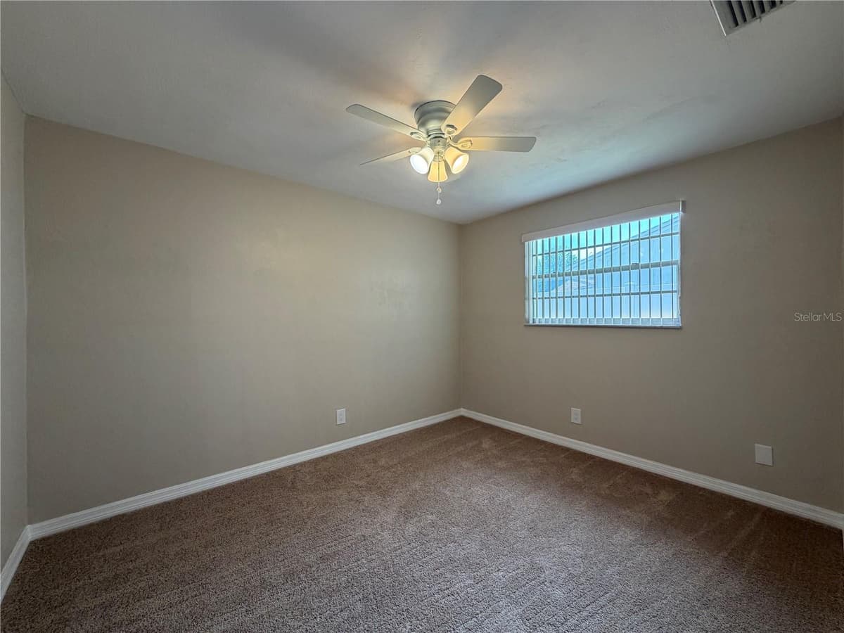 1013 INDIAN OAKS — photo 18 of 25