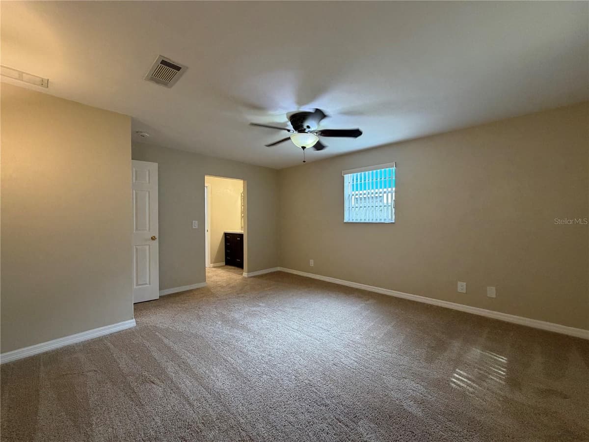 1013 INDIAN OAKS — photo 17 of 25