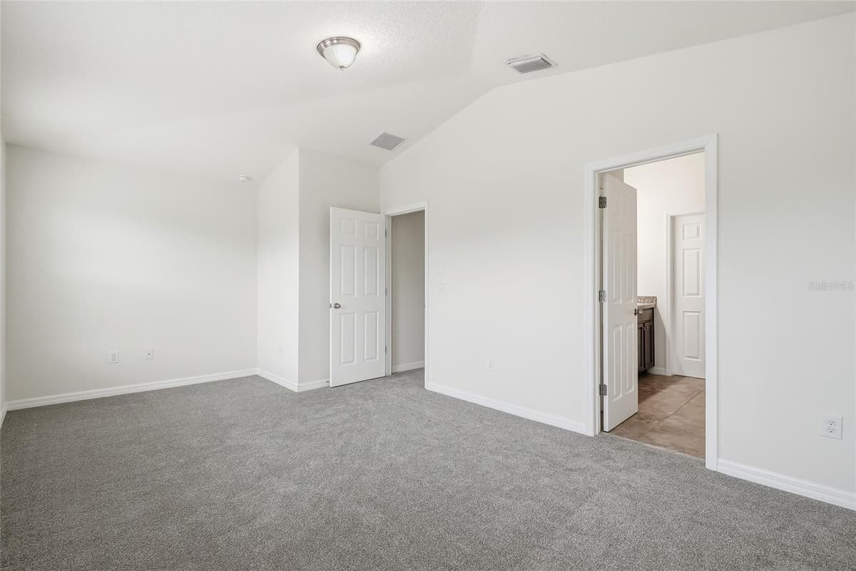 4097 70TH TERRACE — photo 8 of 39
